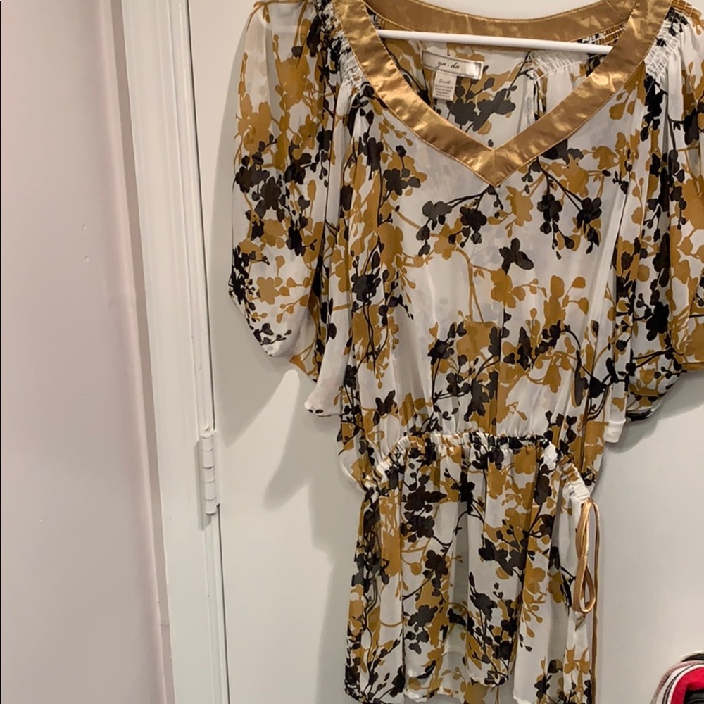 Ya da blouse!